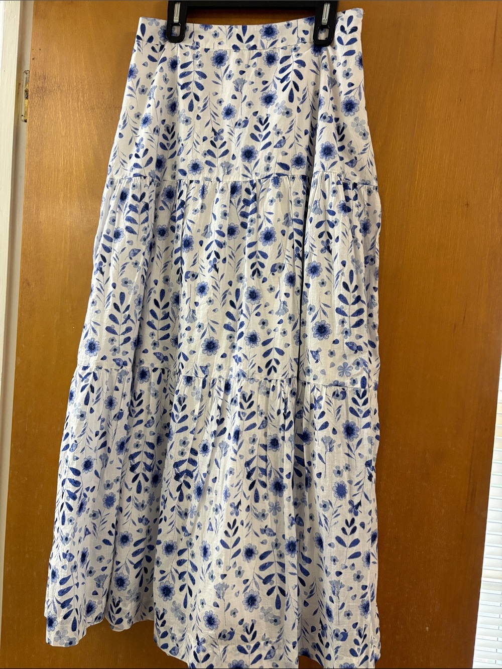 GAP White Maxi Skirt with Blue Floral Print